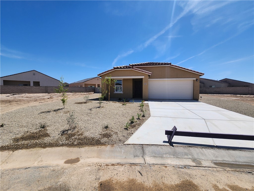 Primary Photo - 1848 E Spring Way