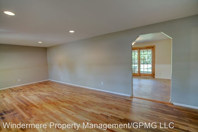 Foto del edificio - 3 br, 2 bath House - 2429 N. Chitwood Way