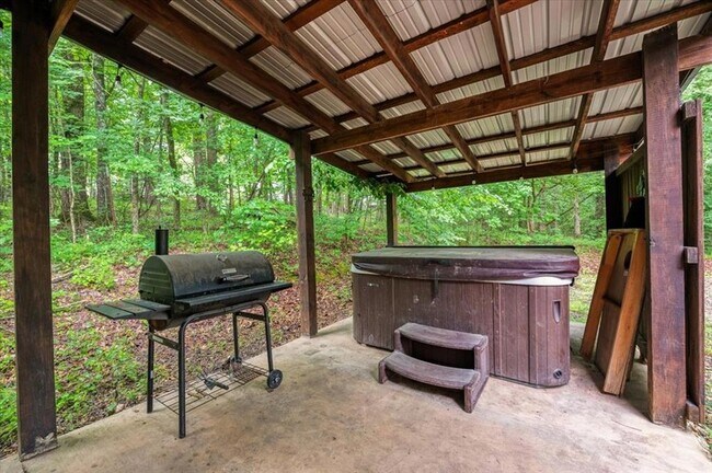 Foto del edificio - 206 Orca Rd