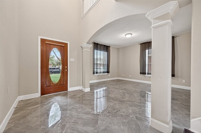 Photo - 2610 Argos Drive Unit Apartments