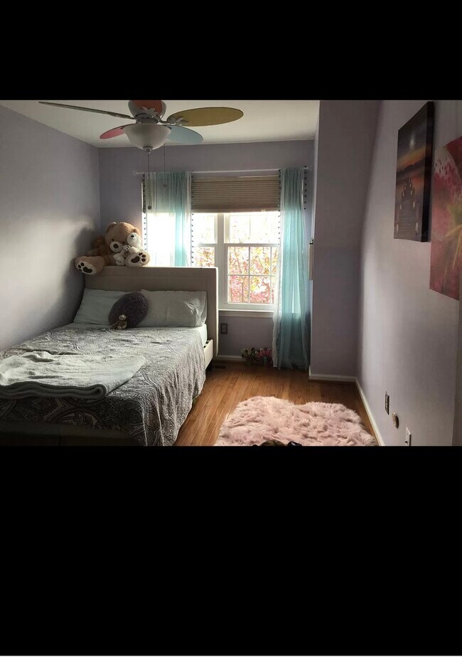 Foto del edificio - 205 Driftwood Ln