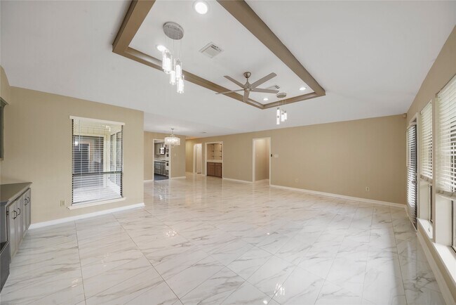 Building Photo - 12719 Ashford Chase Dr