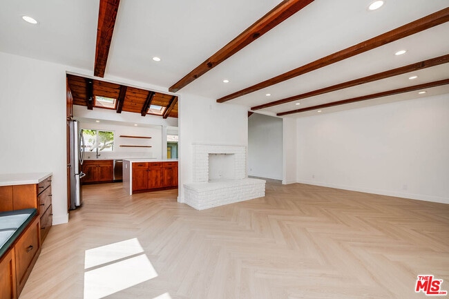 Foto del edificio - 749 N Niagara St