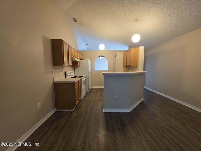 Foto del edificio - 3584 Alec Dr