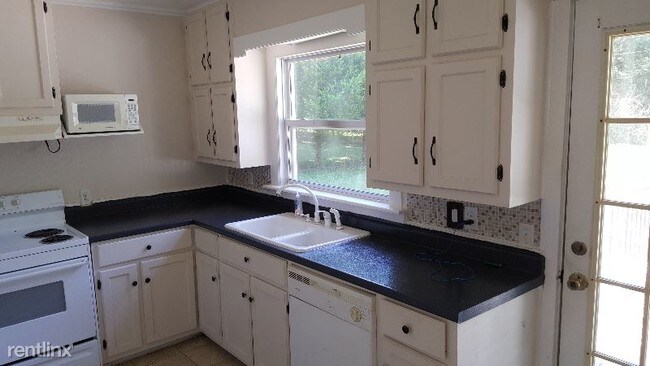 Foto del edificio - 2 br, 1 bath House - 116 Ham Street