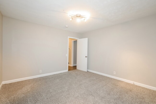 Building Photo - 627 Grayson Pkwy