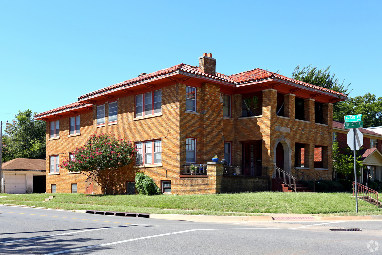 Building Photo - The Nance