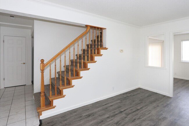 Foto del edificio - 7831cd - Bickmore, D.