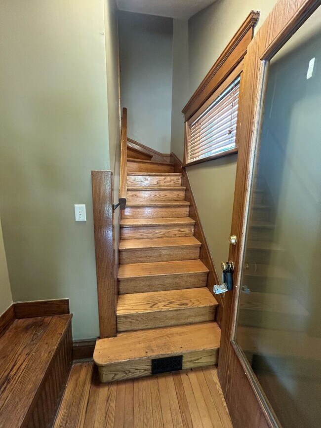 Foto del edificio - Beautiful 2 Bedroom Townhouse!