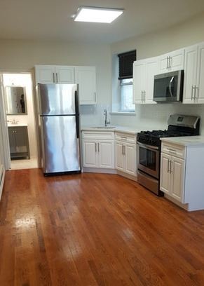 Primary Photo - 318 Ditmas Ave