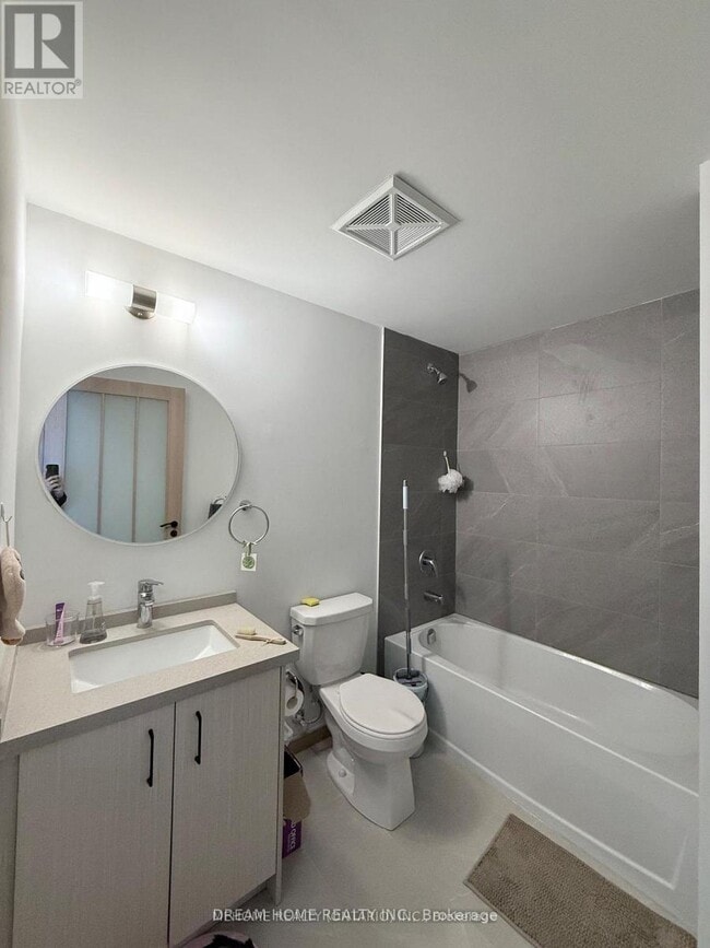 Building Photo - 3429 Sheppard Ave E