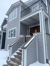 Building Photo - 3842 N Newcastle Ave