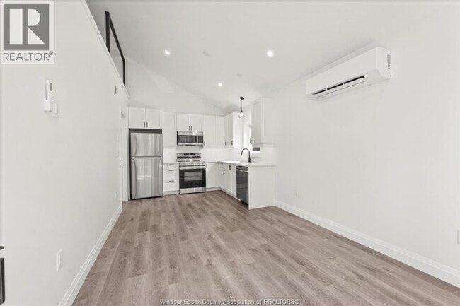 Building Photo - 1310 Westcott Rd