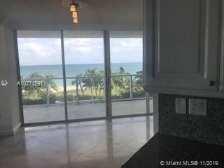 Foto del edificio - 7330 Ocean Terrace