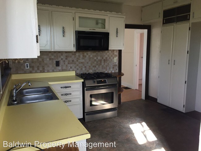 Foto del edificio - 2118 E 14th St