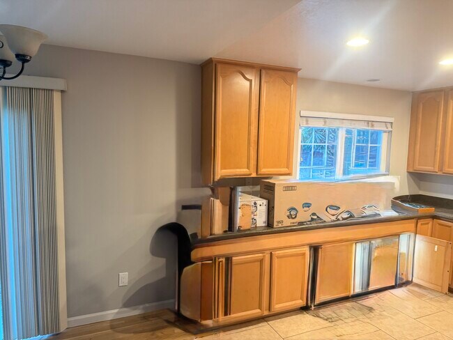 Building Photo - 8731 Augusta Ct