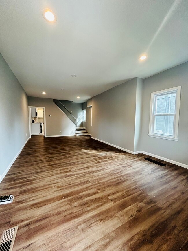 Foto del edificio - 307 Washington St