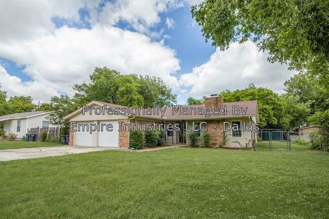 Foto del edificio - 2118 Andover St