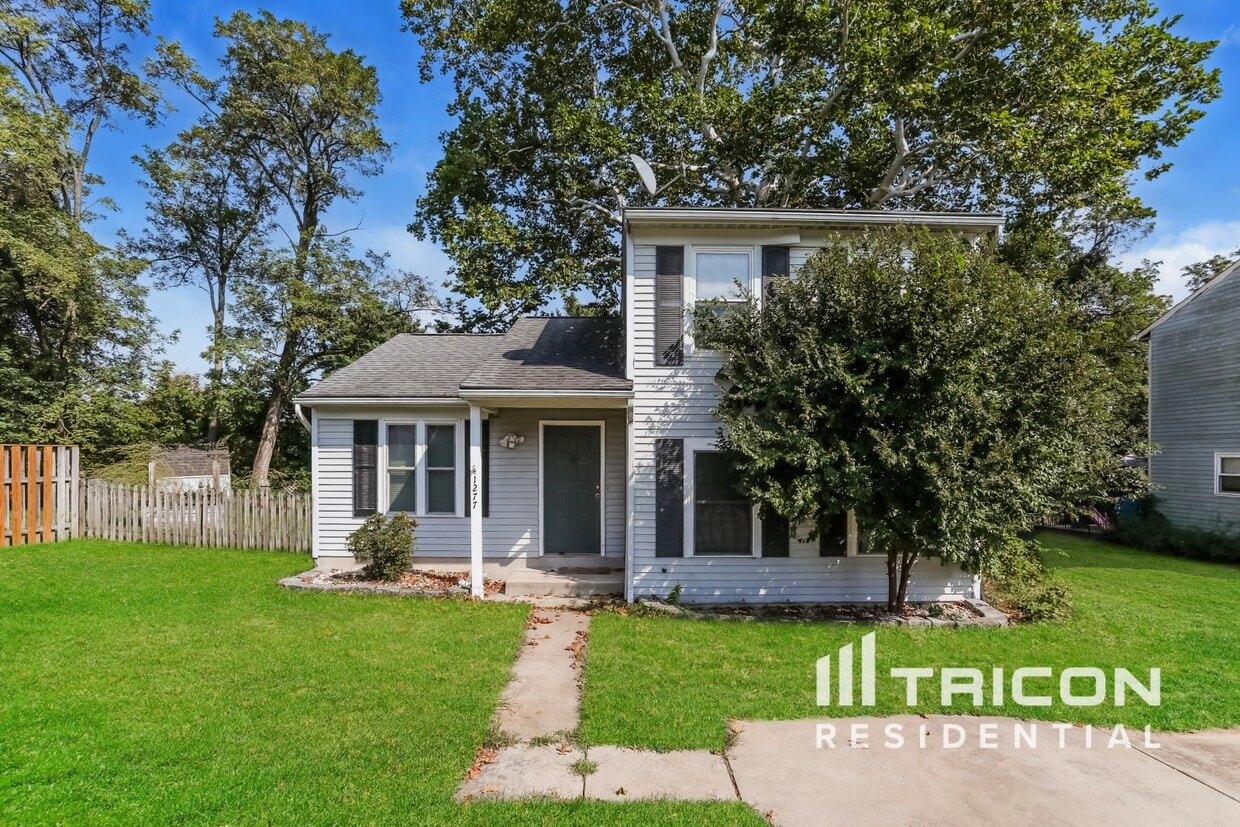 Foto principal - 1277 Collier Ln