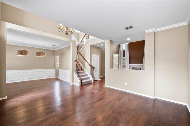 Foto del edificio - 5088 San Jacinto Dr