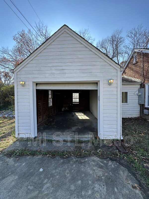 Foto del edificio - 6910 Roland Blvd