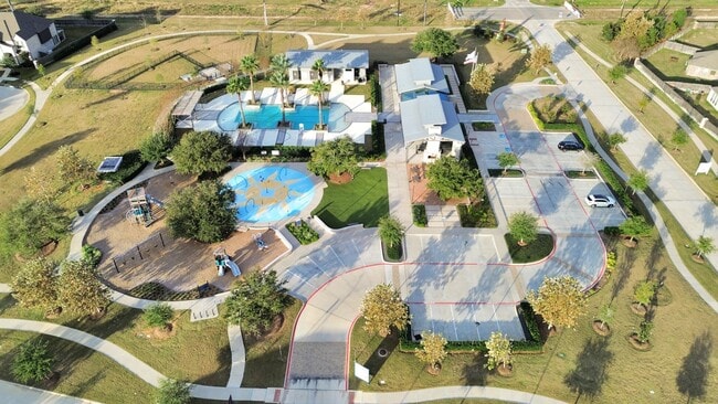 Foto del edificio - 10719 Lacaille Ln