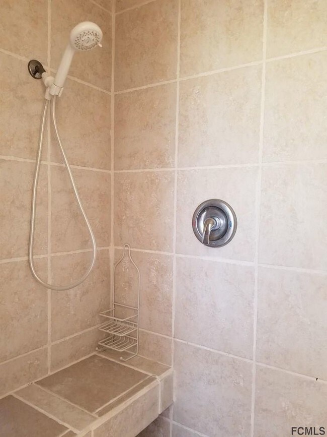 Foto del edificio - BEACHSIDE DUPLEX 1150 REDUCED