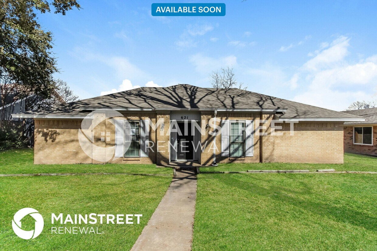 Primary Photo - 621 Granada Dr