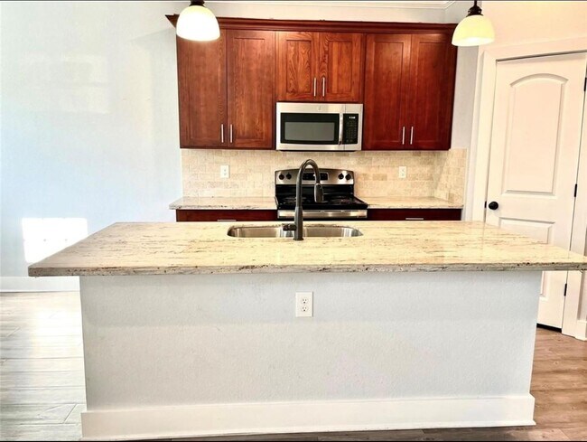 Foto del edificio - 2126 Crescent Pointe Pkwy