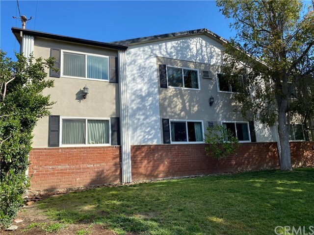 Primary Photo - 157 Esperanza Ave
