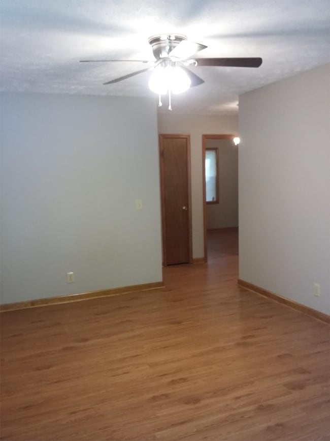 537 Jena Beth Dr, Elizabethton, TN 37643 Townhome Rentals in