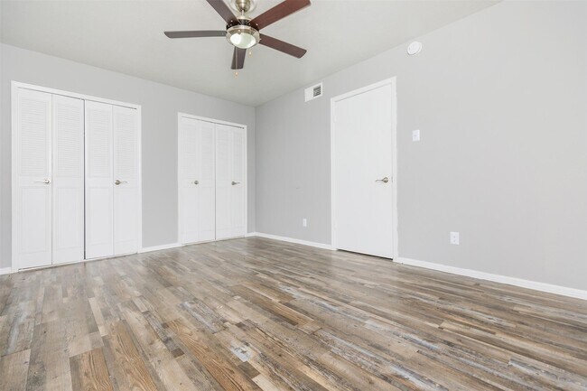 Foto del edificio - 1212 Hampshire Ln
