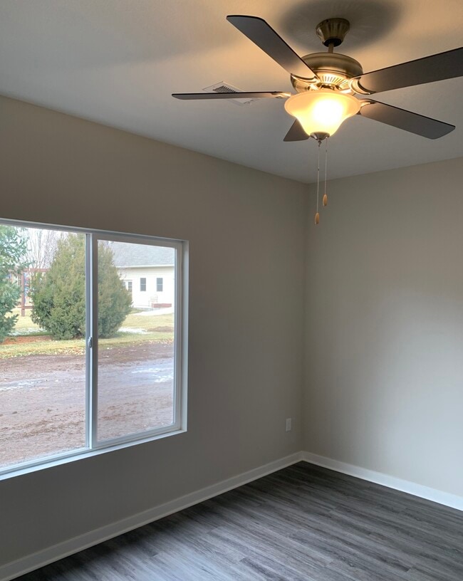 Building Photo - 3231 Cedar Downs Cir