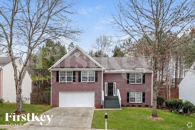 Building Photo - 650 Castlebrooke Dr SE