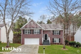 Building Photo - 650 Castlebrooke Dr SE