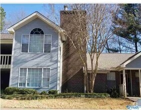 Building Photo - 2009 Liberty Dr