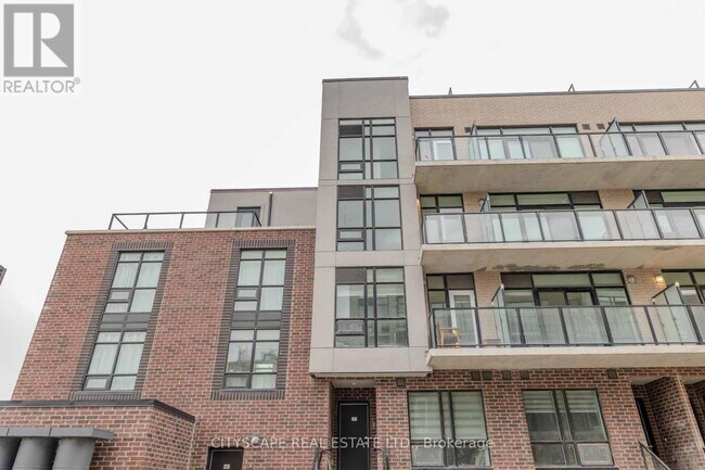 Photo du bâtiment - 871 Sheppard Ave W