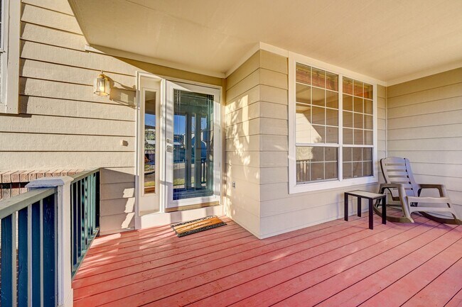 Building Photo - 2063 Shiloh Dr