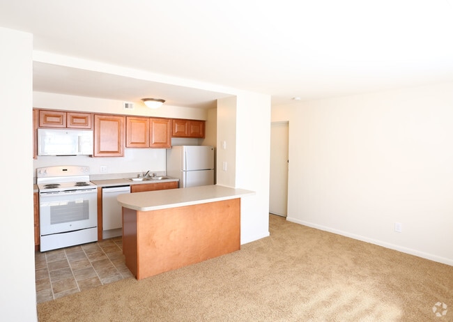 1BR - Heritage Court Apartments