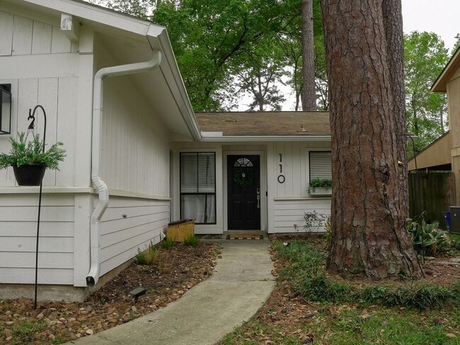 Building Photo - 3 Bedroom Single Family Home in Spring