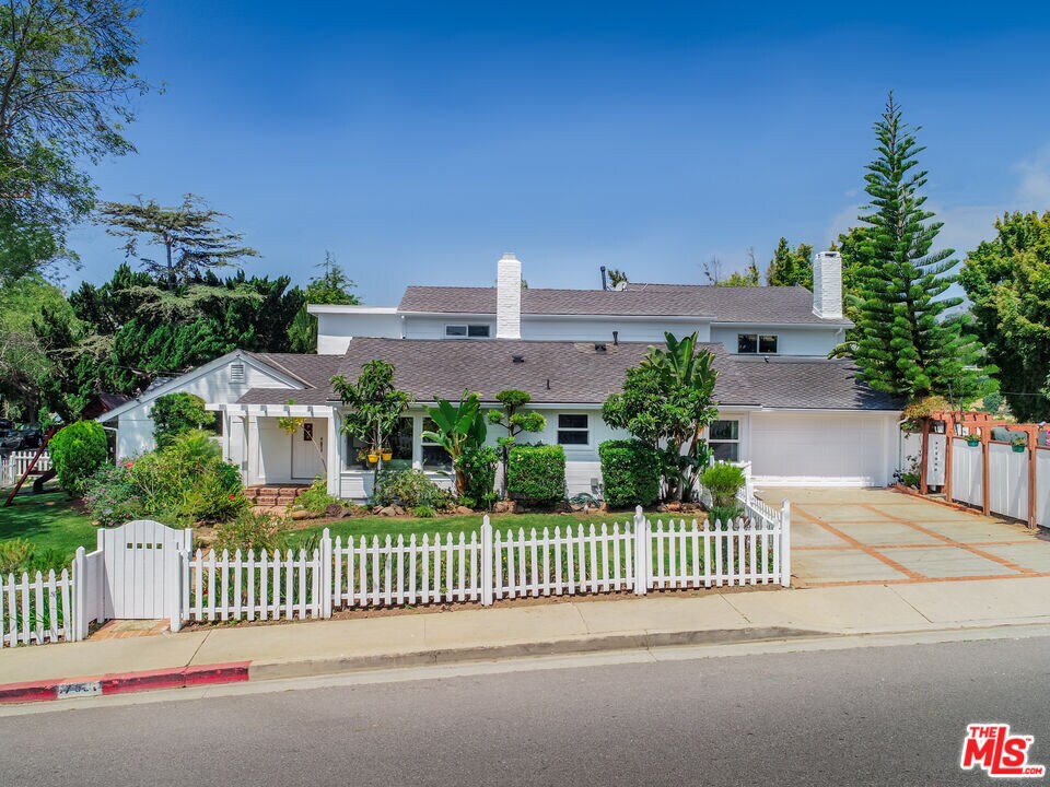 Foto principal - 17001 Bollinger Dr