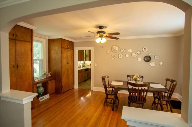 Foto del edificio - 4630 Seibert Ave