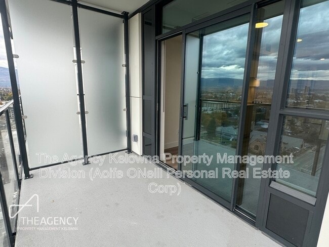 Building Photo - 1488 Bertram St