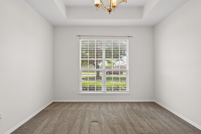Foto del edificio - 11613 E. 105th St. N.
