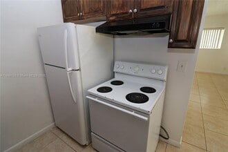 Building Photo - 1708 N 16th Ave