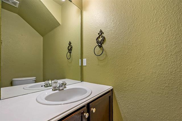 Foto del edificio - 2504 Deer Run Ct