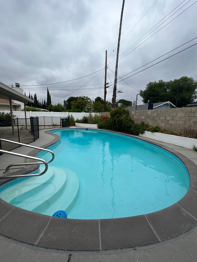 9524 Lubao Ave, Chatsworth, CA 91311 House Rental in Chatsworth, CA
