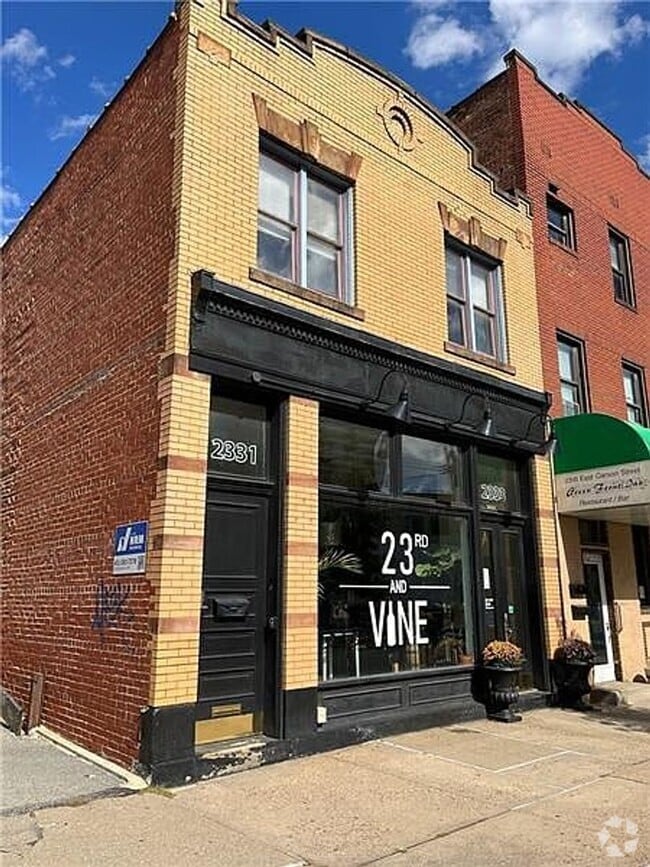 Building Photo - 2331 E Carson St