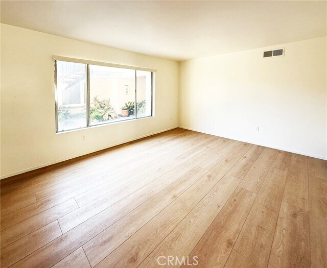 Foto del edificio - 18301 Patterson Ln