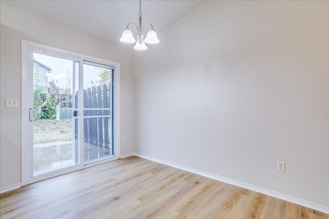 Foto del edificio - Adorable 3 bed, 1 bath